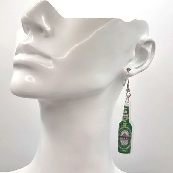 New HEINEKEN BEER BOTTLE cocktail  acrylic earrings - Picture 2 of 10